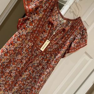 Mac Studio Blouse flutter sleeve, split neck with tie closure